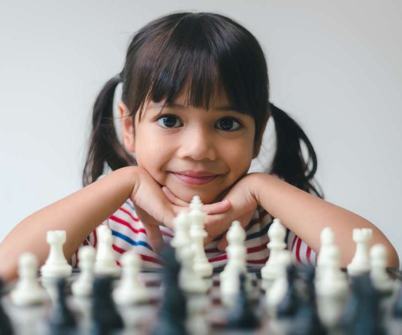 10 Ways to Foster a Wealth Mindset in Children